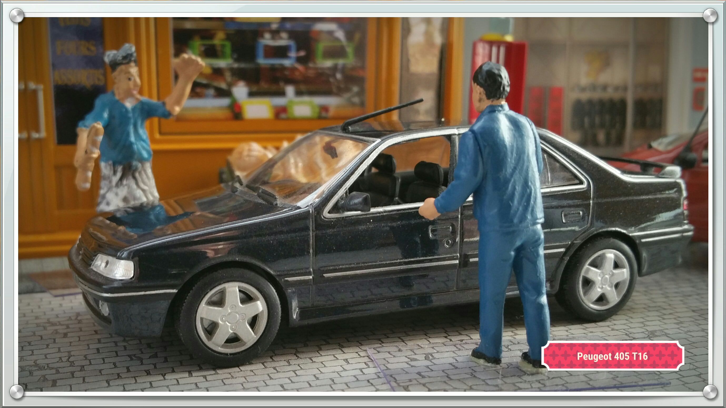 Peugeot 405 - Collection Peugeot toy car collectible - Main Image 2
