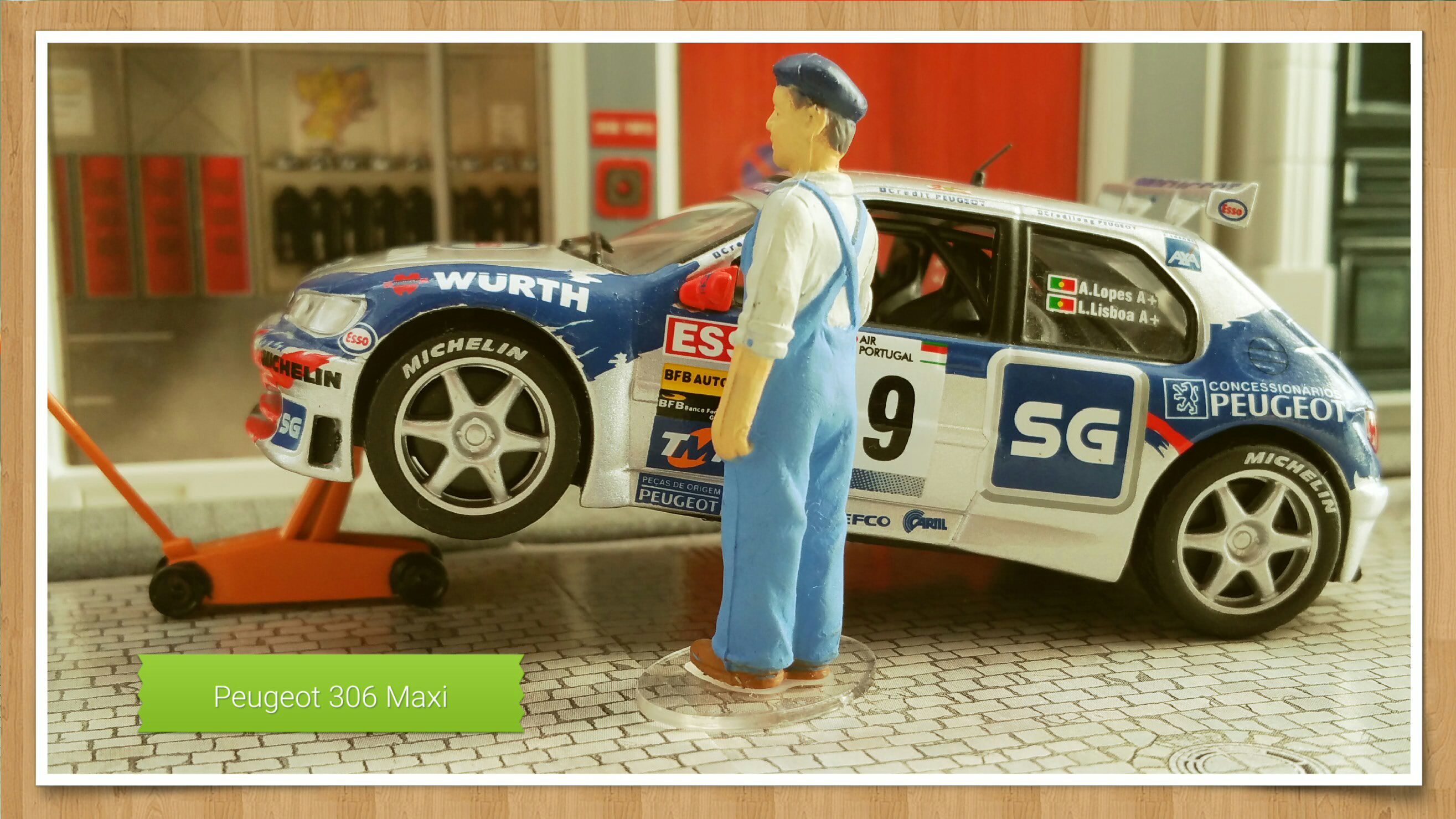 Peugeot 306 Maxi - IXO/Altaya 1:43 toy car collectible - Main Image 2