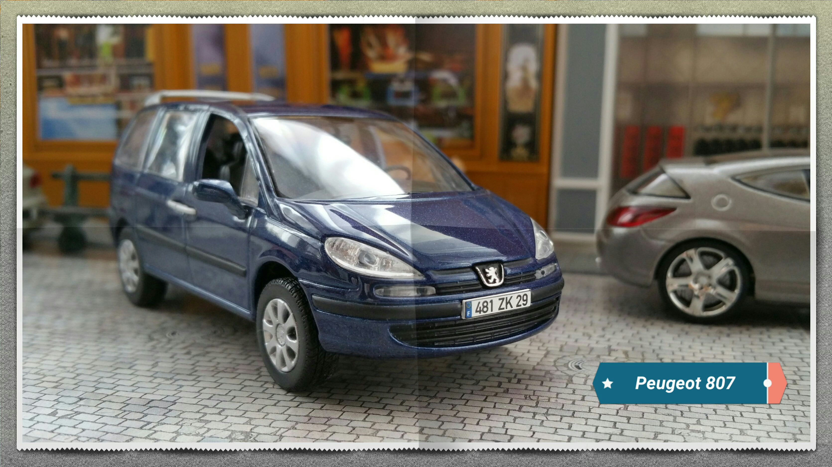 Peugeot 807 - Voitures françaises d’autrefois toy car collectible - Main Image 2