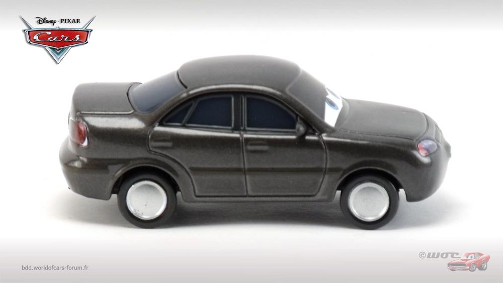 Michelle Motoretta - (2016 - Cars 2016) DINOCO DAYDREAM (9) toy car collectible - Main Image 3