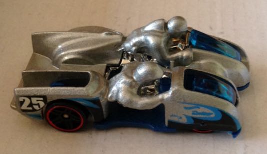 Side Ripper Plata  - Hot Wheels toy car collectible - Main Image 2