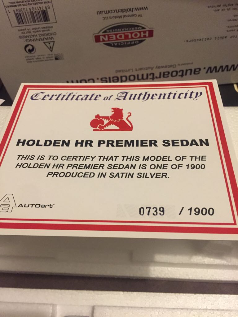 Autoart - Road Car toy car collectible - Main Image 2