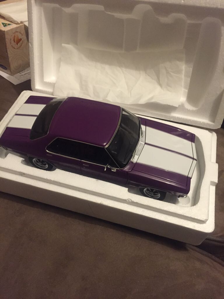 Auburn 852 Convertible Verde