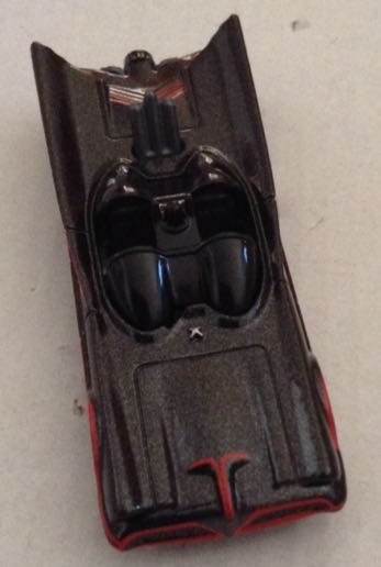 Batmobile Tv Series  - Retro Entertainment toy car collectible - Main Image 2