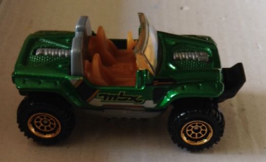 Jeep Hurricane Concept Verde - Machtbox toy car collectible - Main Image 2