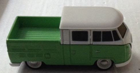 Colkswagen Type II Pick Up  Combi Verde Y Blanco - Tomica toy car collectible - Main Image 2