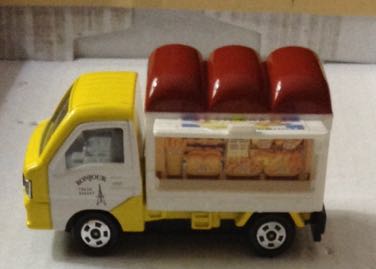 Subaru Sambar Bakery - Tomica toy car collectible - Main Image 2