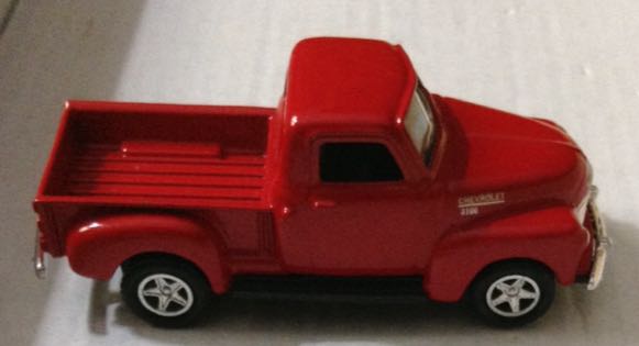 Chevrolet 3100 Pick Up Roja 1953 - Welly toy car collectible - Main Image 2