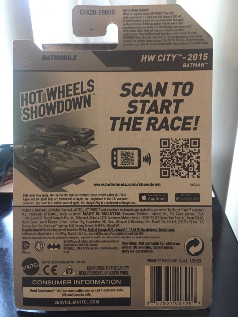 Batmoblie - ’15 HW City toy car collectible - Main Image 2