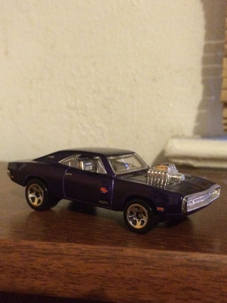 72 Dodge Charger R/T  toy car collectible - Main Image 1