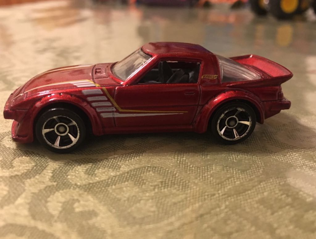 Loose Mazda Rx-7 Wheel Variation OH5  toy car collectible - Main Image 1