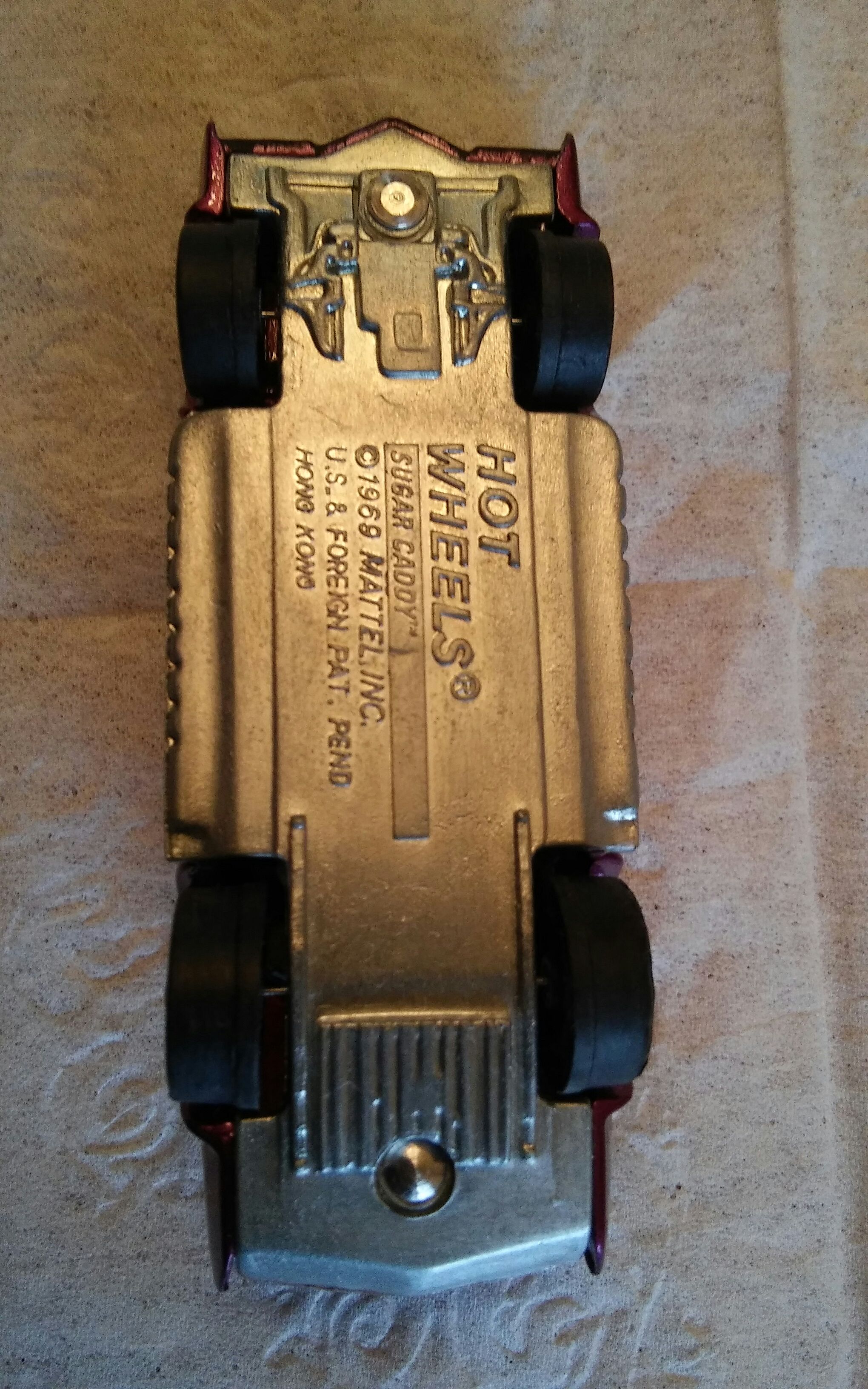 Sugar Daddy magenta 3250 ok  toy car collectible - Main Image 2