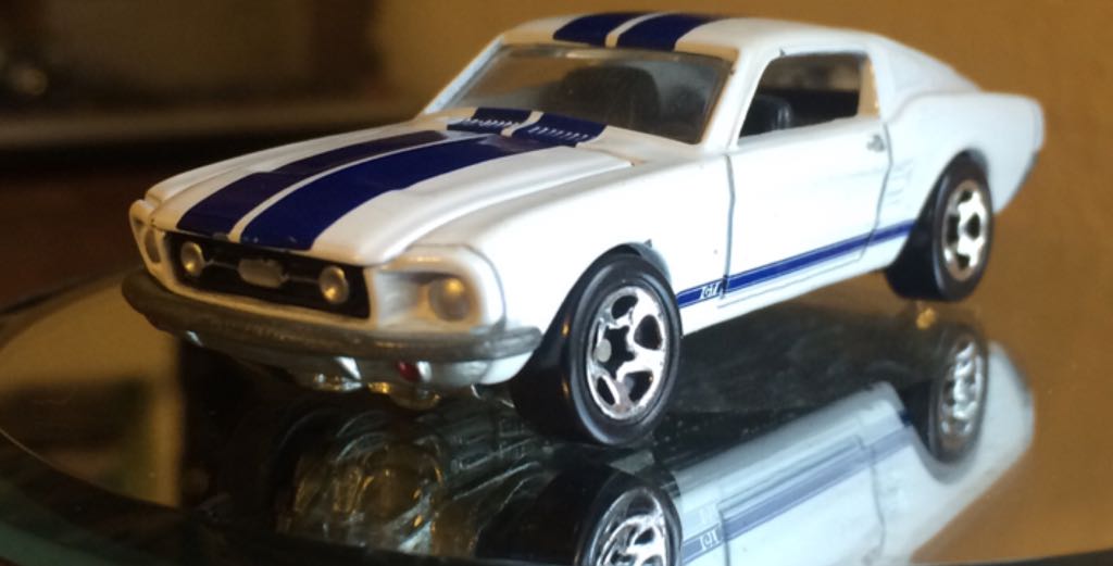 VW Super Beetle Convertible (1975)