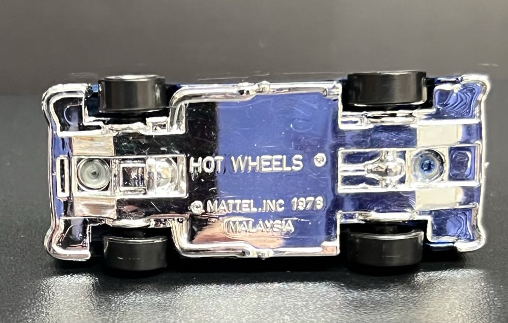 ‘55 Chevy Bel Air - Blue Streak toy car collectible - Main Image 4