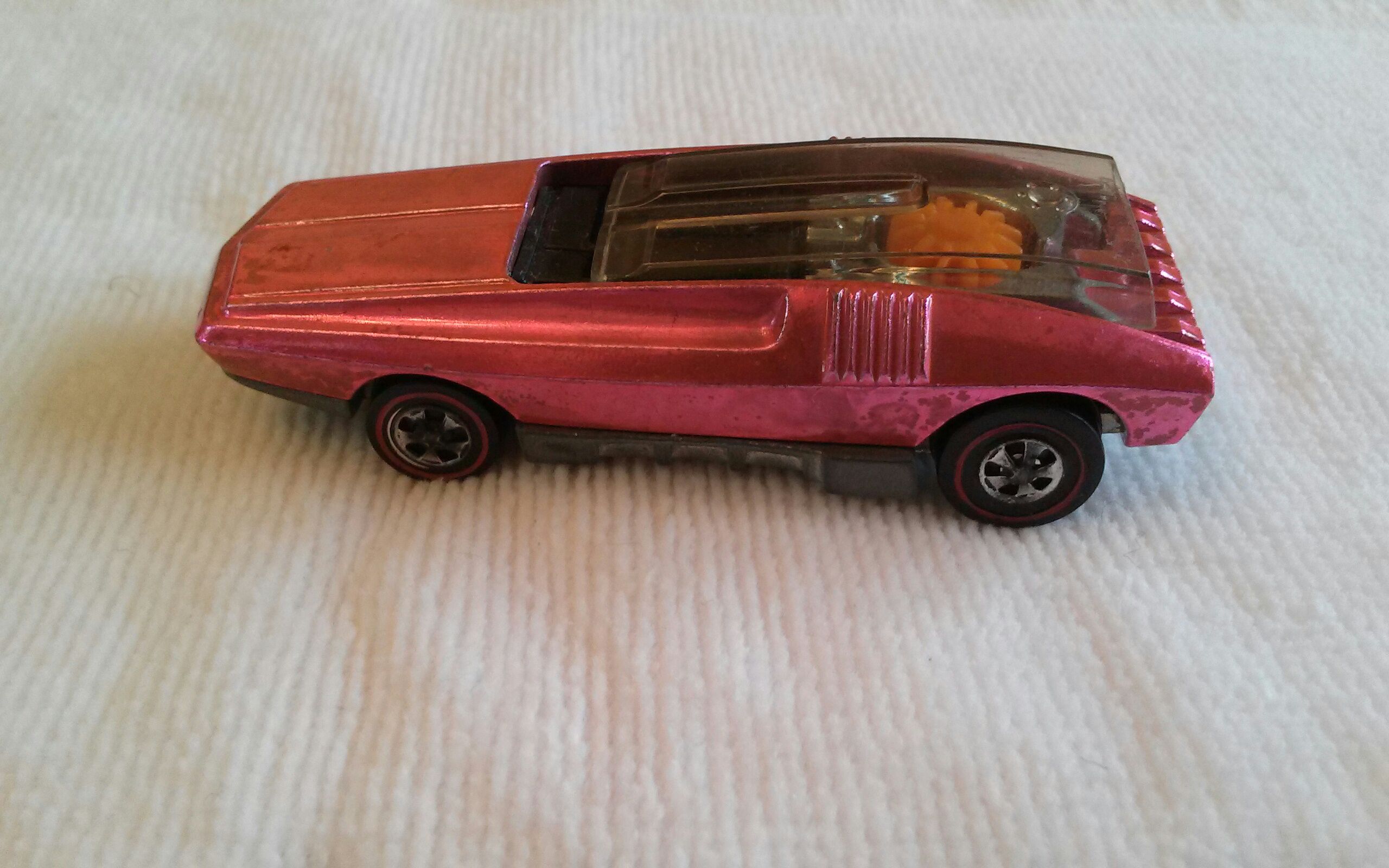 Whip Creamer - 1970 Hot Wheels toy car collectible - Main Image 1