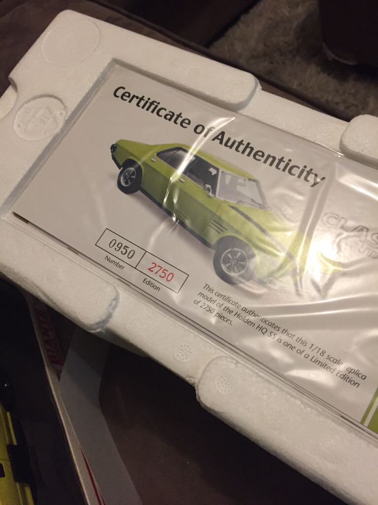 Classic Carlectables - Road Car toy car collectible - Main Image 2