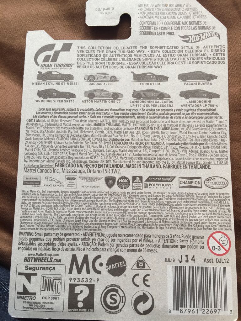 Lamborghini Gallardo LP 570-4 Superleggera - Gran Turismo - Gran Turismo toy car collectible - Main Image 2