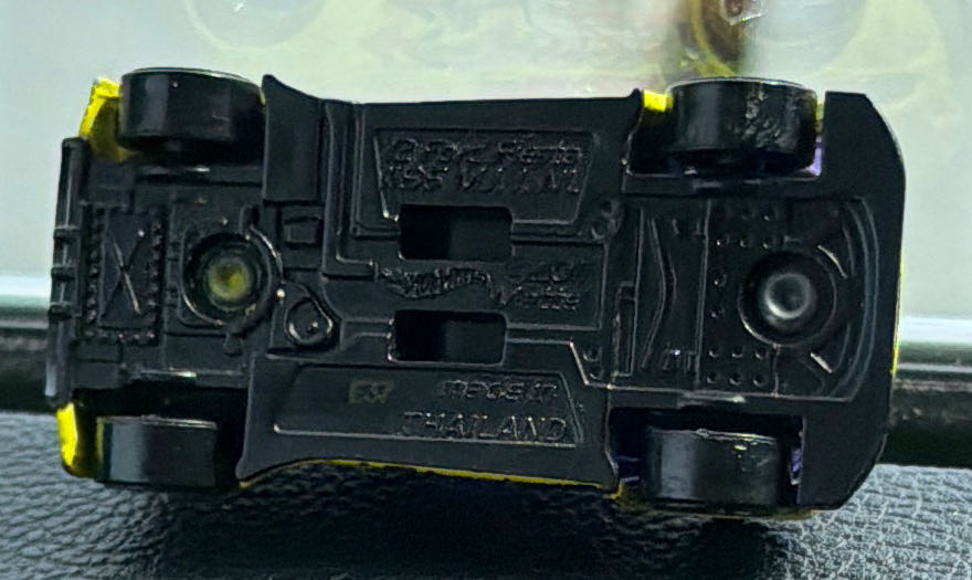 Ford Fiesta ‘12 - 2012 Daredevil Racers 5-Pack. toy car collectible - Main Image 3