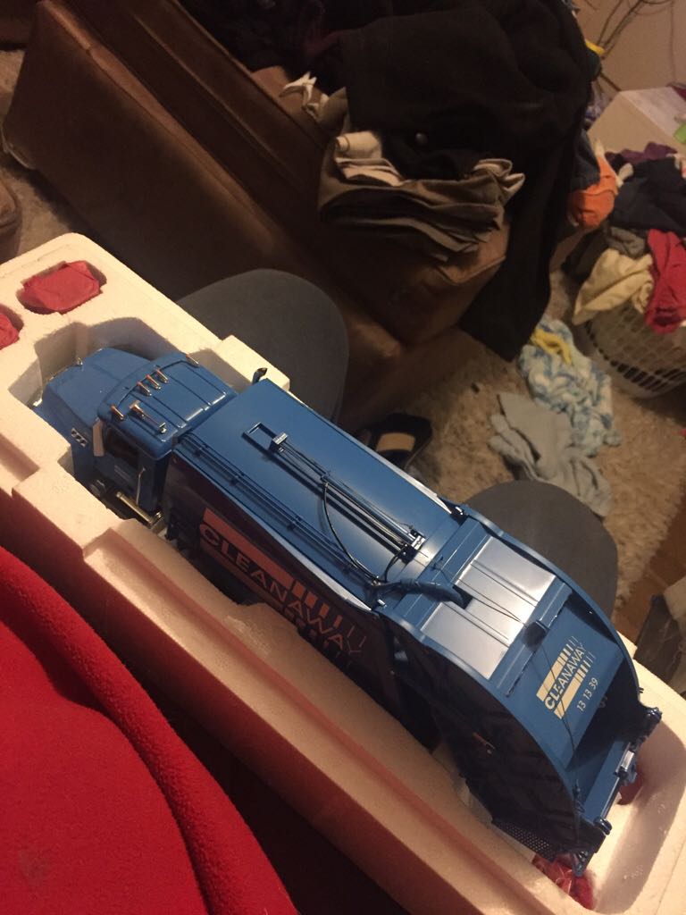 Delaunay Azul Con Toldo Negro