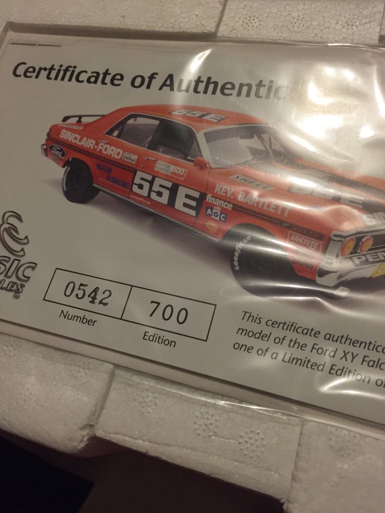 Classic Carlectables  - Touring Car toy car collectible - Main Image 2