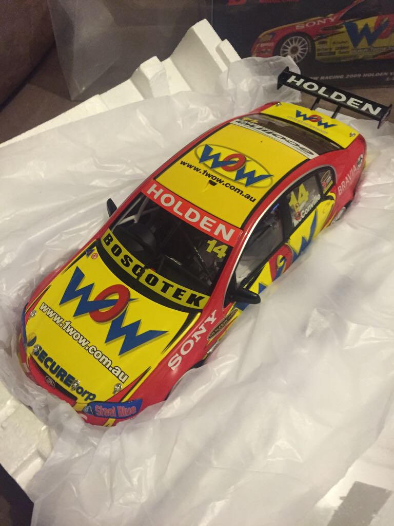 Chevy Silverado Roja Con Moto En La Batea 