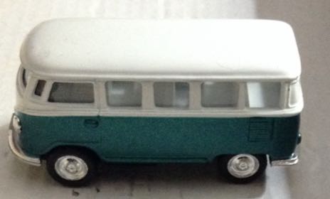Volkswagen Bus 1962 Verde - Kinsmart toy car collectible - Main Image 2