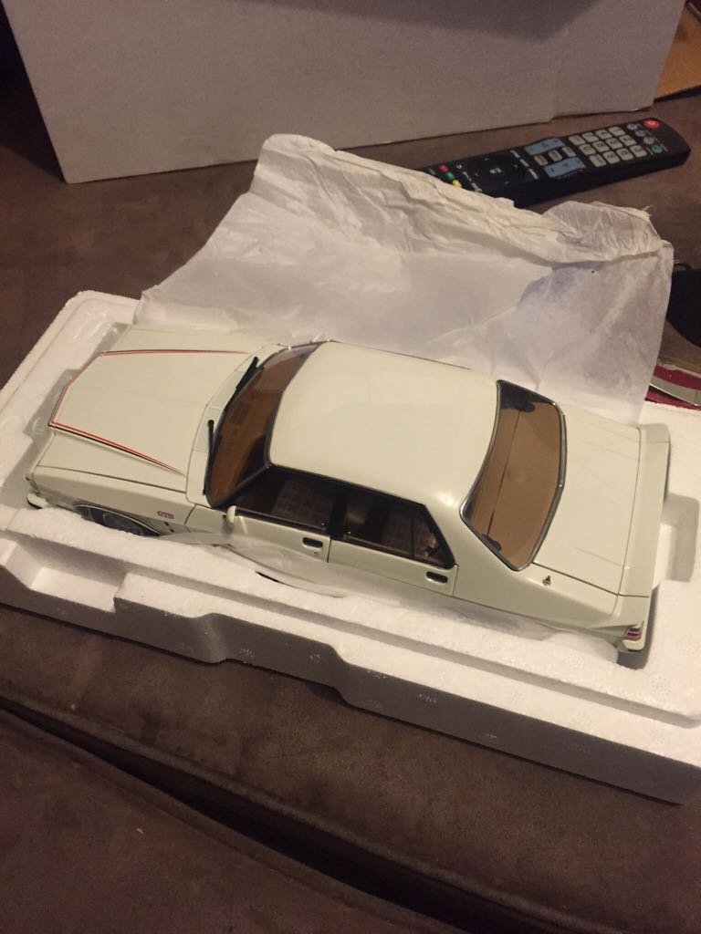 Nave Espacial Thunderbird 2 Verde