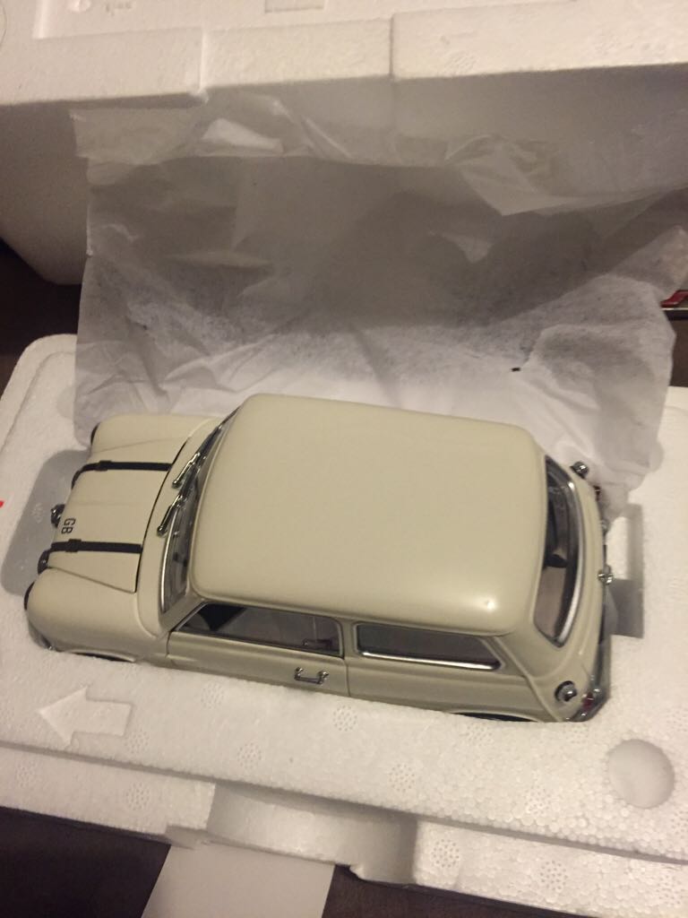 Kyosho - Movie Car toy car collectible - Main Image 1