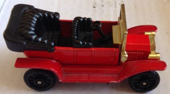 Type-T- Ford Roja - Tomica toy car collectible - Main Image 2