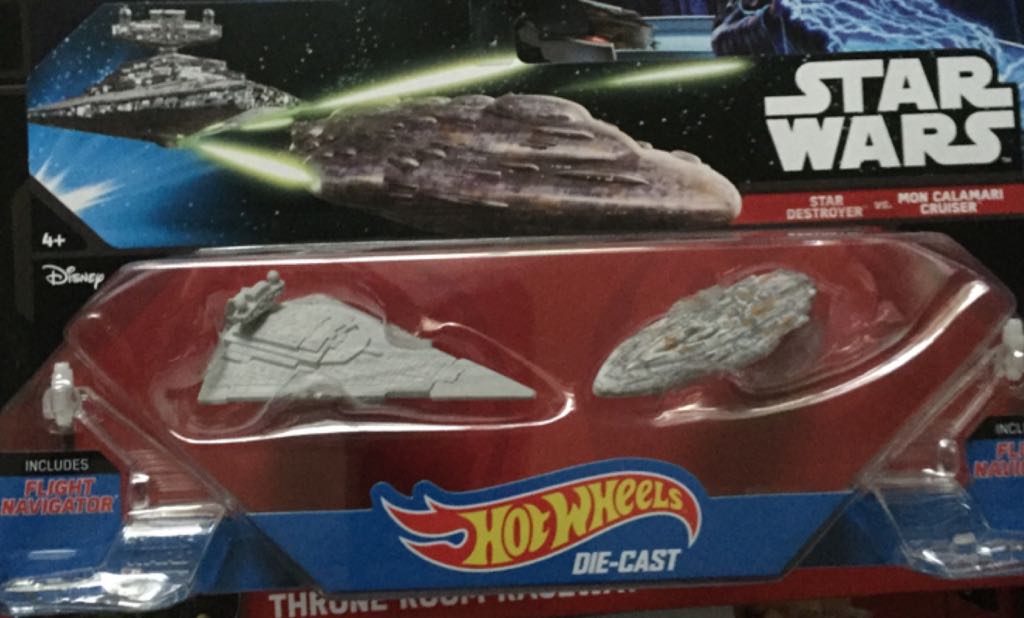 Tractor Con Barredora Caterpillar Amarillo