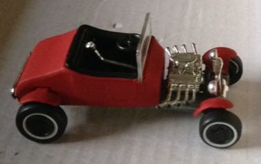 Hot Road Carcacha Roja - Johnny Lightning toy car collectible - Main Image 2