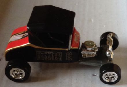 Hot Road Coca Cola Negra - Johnny Lightning toy car collectible - Main Image 2