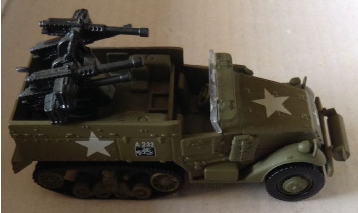 Horuga Militar Con Doble Metralleta  - Johnny Lightning toy car collectible - Main Image 2