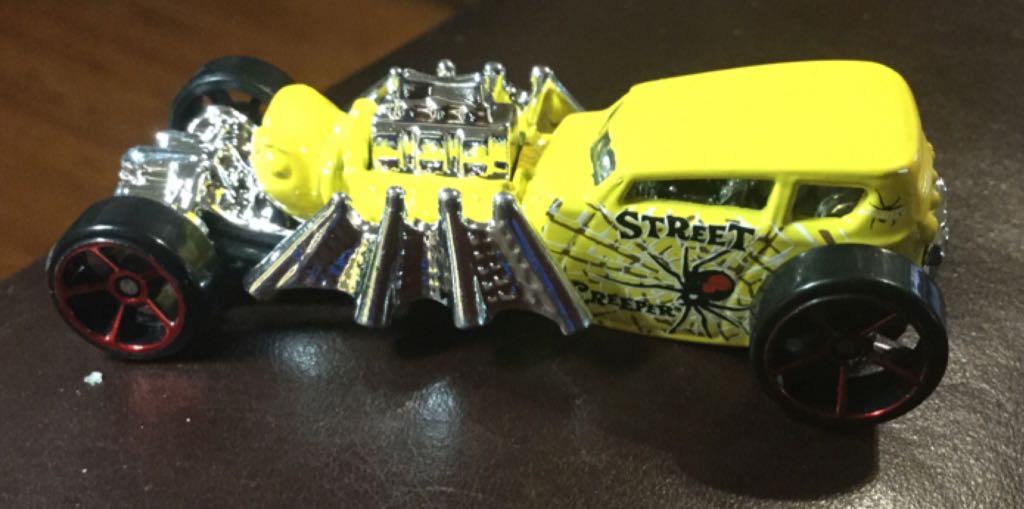 Horuga Militar Con Camuflaje Para Nieve