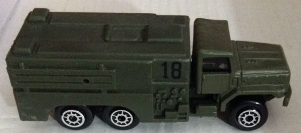 Militare Pumpe  - Maisto toy car collectible - Main Image 2