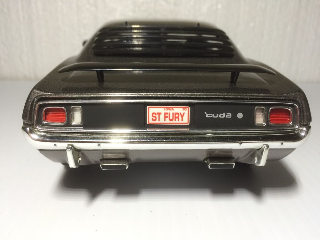 Cuda  toy car collectible - Main Image 2