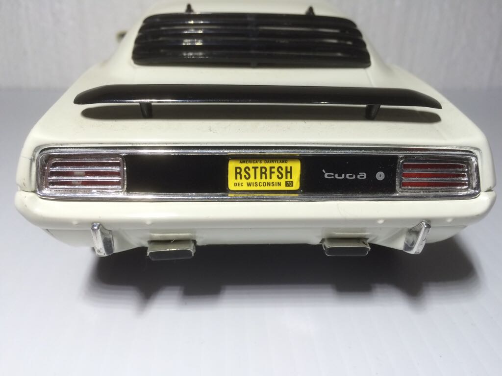 Cuda  toy car collectible - Main Image 2