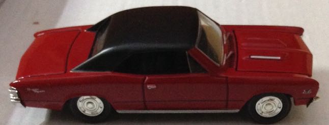 Chevy Chevelle 1967 Rojo - Racing Champions toy car collectible - Main Image 2