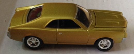Javelin AMX Dorado - Johnny Lightning toy car collectible - Main Image 2