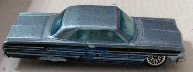 Impala Azul 1964 - Hot Wheels toy car collectible - Main Image 2
