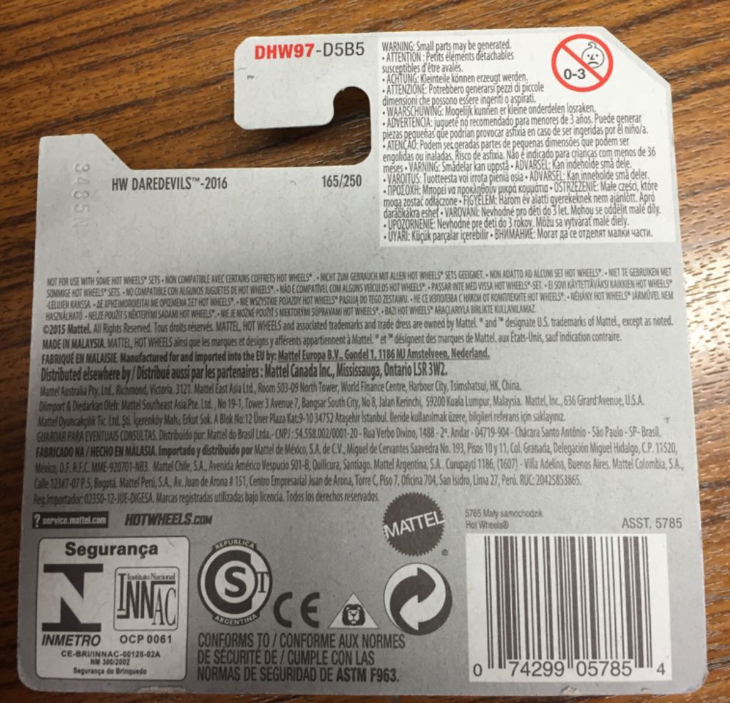 Cruise Bruiser - 2016 HW Daredevils toy car collectible - Main Image 2