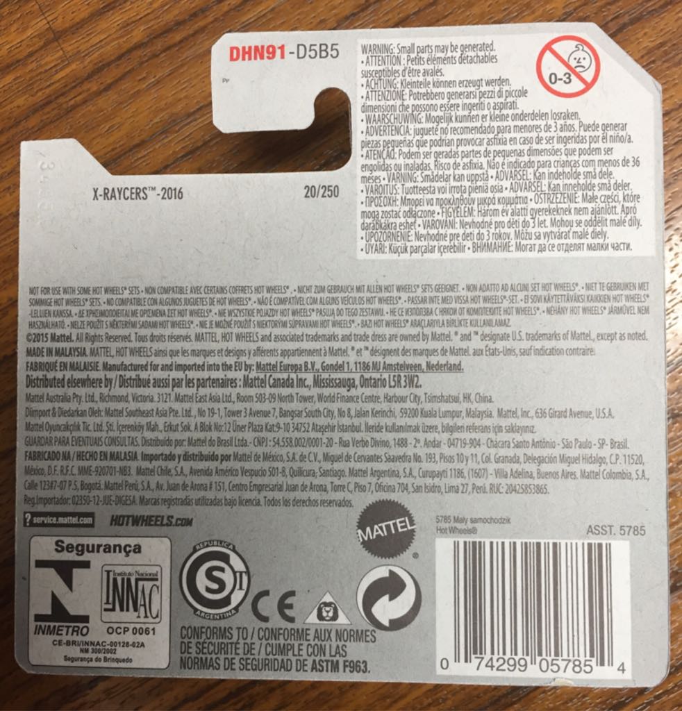 Blitzspeeder - HW X-Raycers toy car collectible - Main Image 2