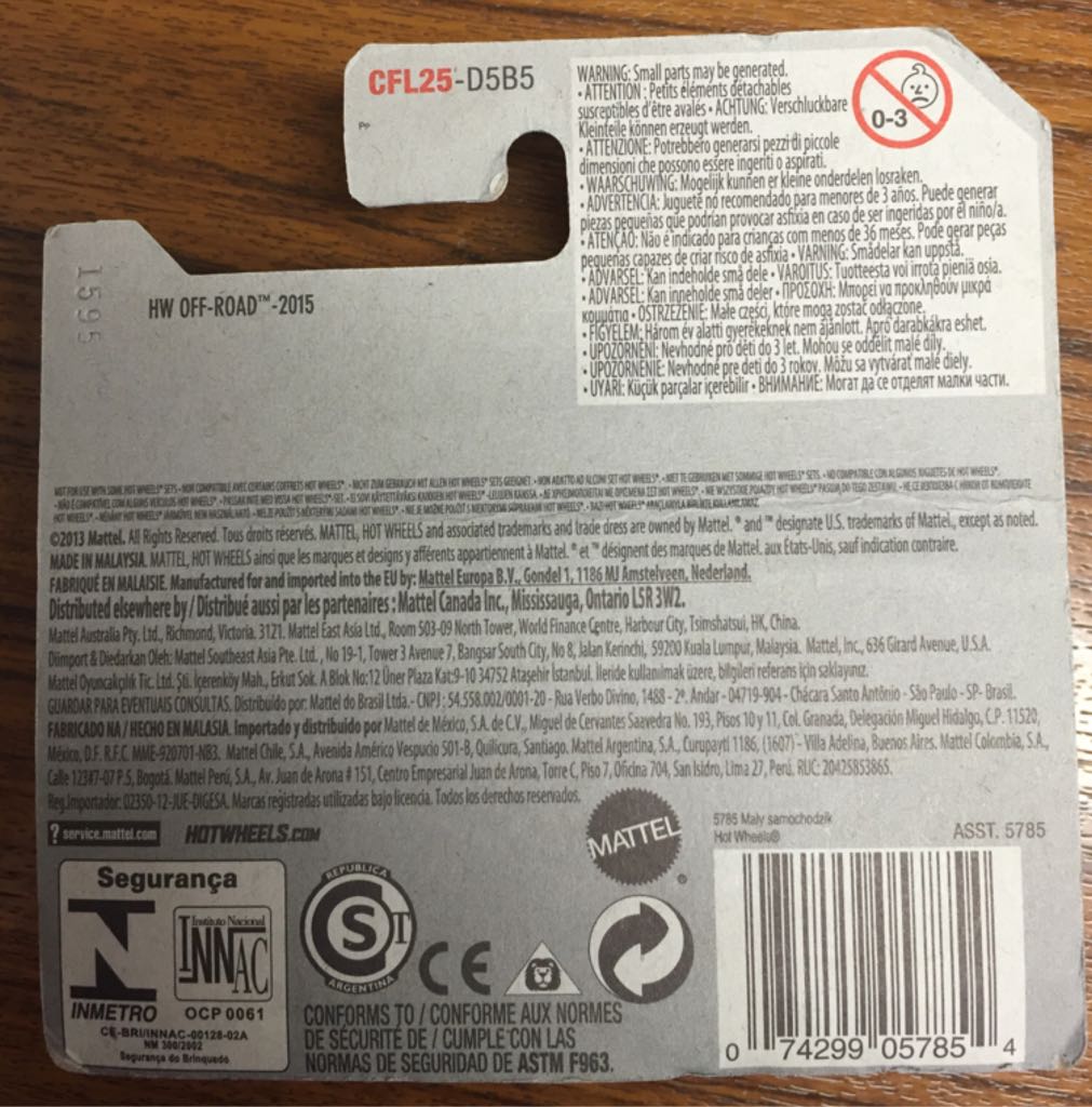 Snow Stormer - 2015 HW Off-Road -Ice Mountain toy car collectible - Main Image 2