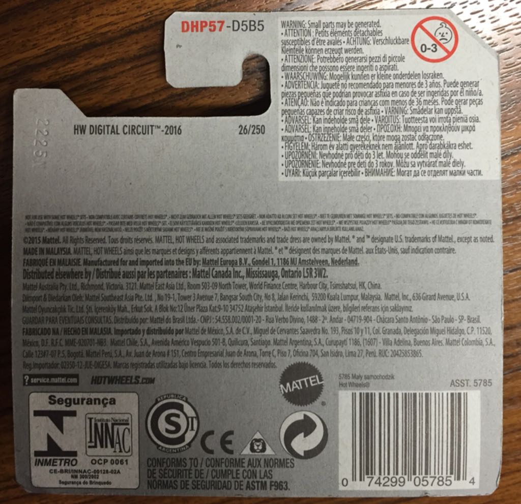 Winning Formula - HW Digital Circuit toy car collectible - Main Image 2