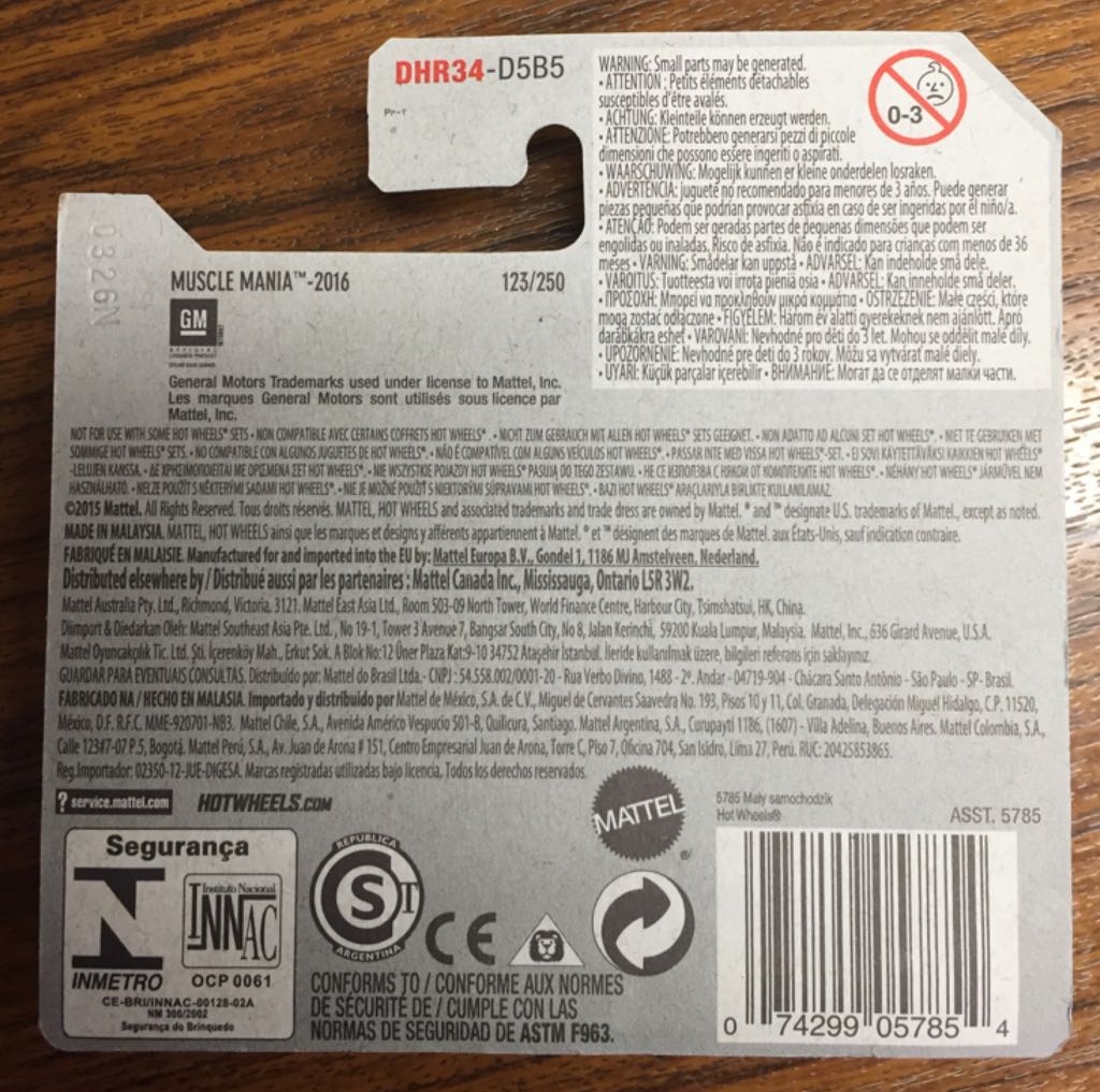 1973 Pontiac Firebird Blue - Muscle Mania toy car collectible - Main Image 2