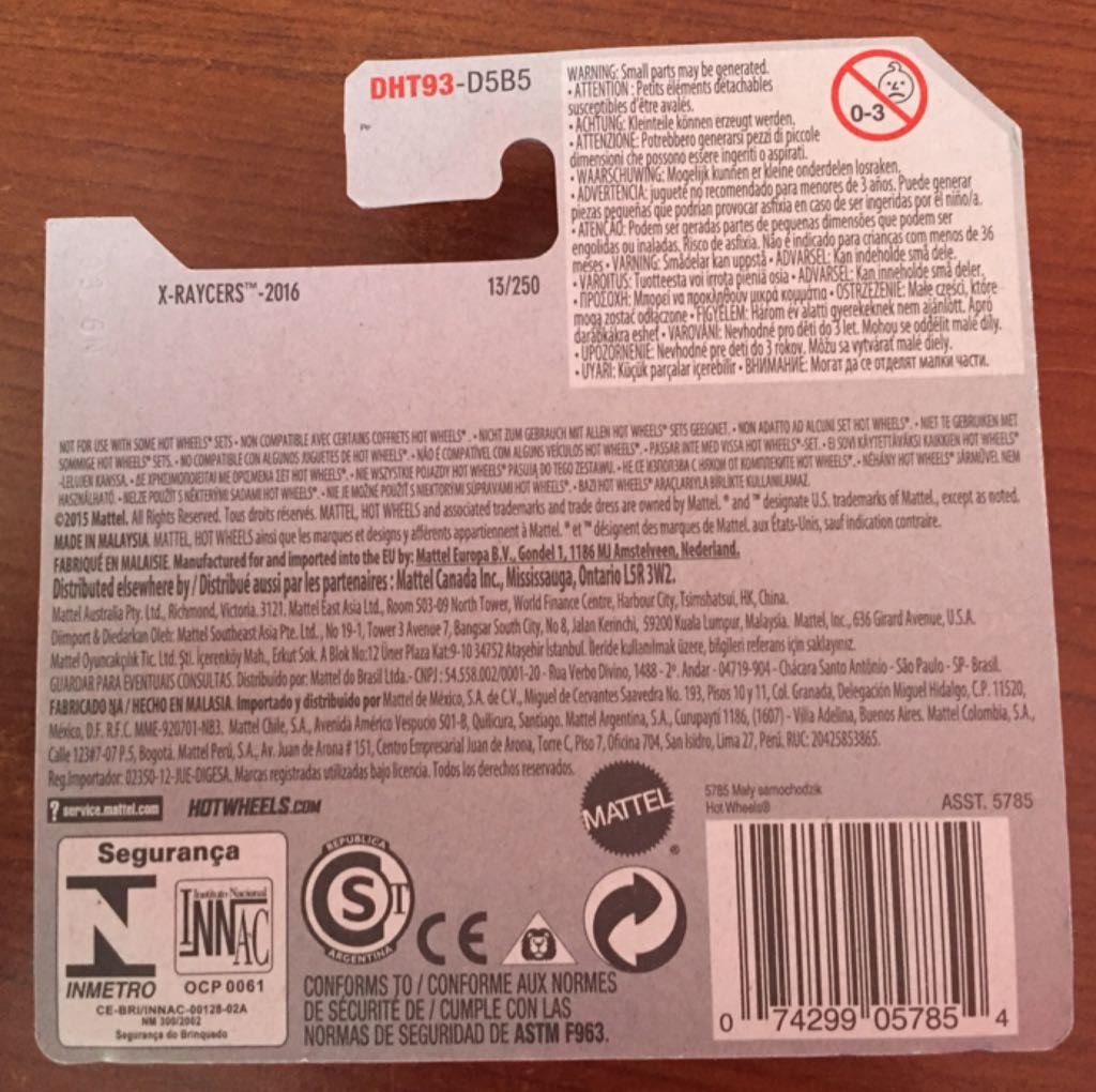 Clear Speeder - HW X-Raycers toy car collectible - Main Image 2