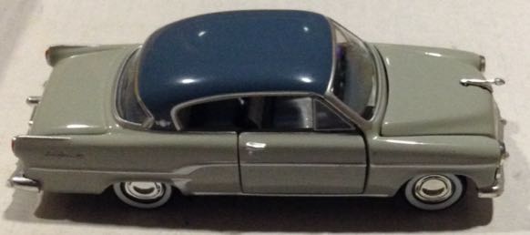 Dodge Coronet Gris - Castline Inc toy car collectible - Main Image 2