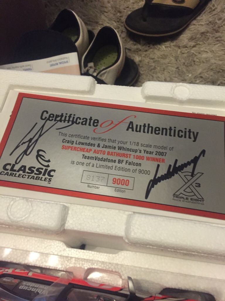 Bathurst Winner 2007 - V8 Supercars toy car collectible - Main Image 2