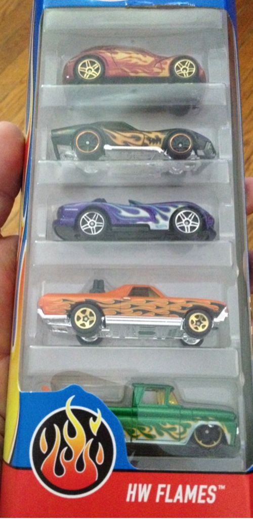 El Camino ’68 - HW Flames 5-Pack toy car collectible - Main Image 2