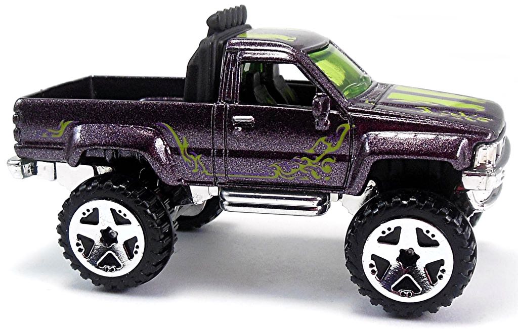 1987 Toyota Pickup - 2016 Target Retro Series toy car collectible - Main Image 2